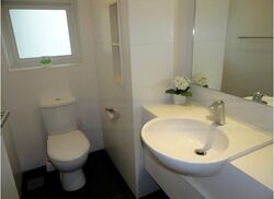 The Esparis (D18), Condominium #459810211